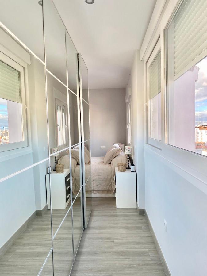 Appartement Luxury Attics Avenida Italia Parking Incluido à Huelva Extérieur photo