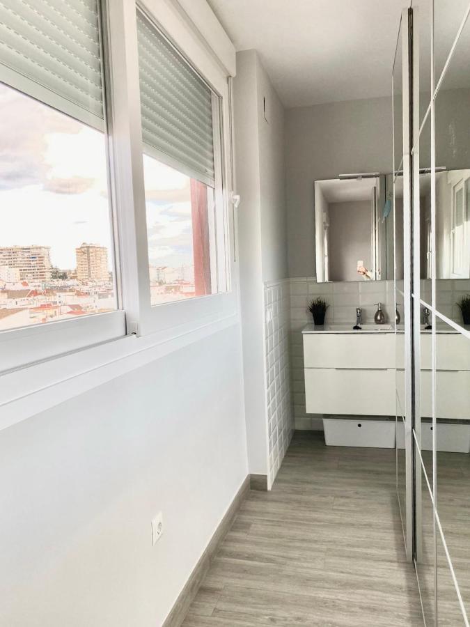 Appartement Luxury Attics Avenida Italia Parking Incluido à Huelva Extérieur photo